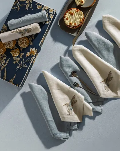 Hummingbird & Mason Napkin Gift Chest - Set of 8