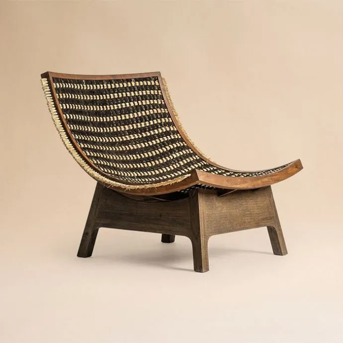 Nirabha Aaram Chair