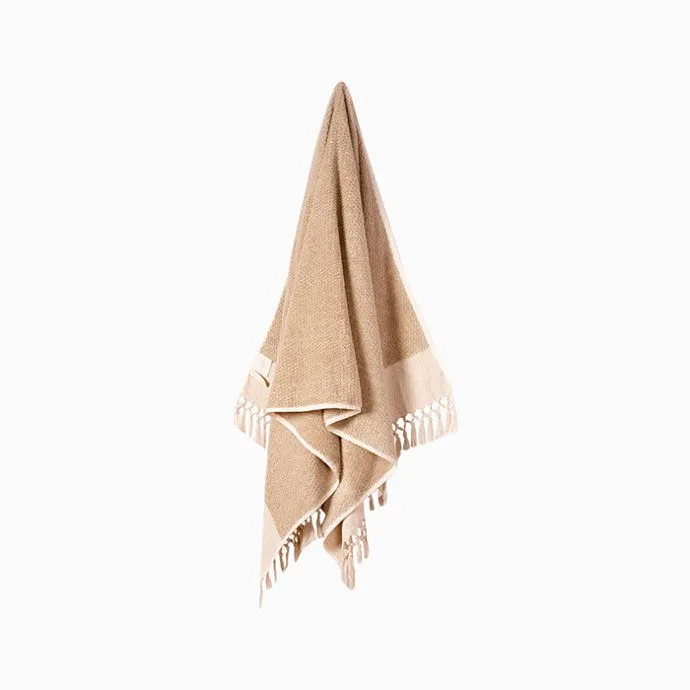 Plush & Bare Linen Bath Towel