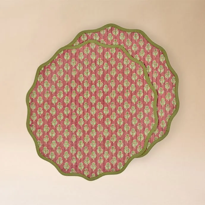 Viola Scallop Quilted Table Mats - Set of 2