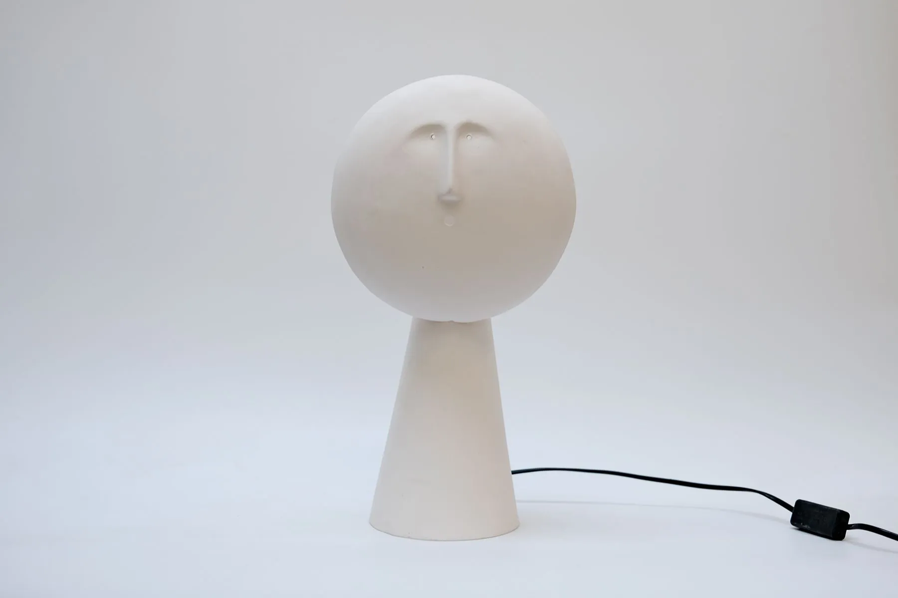 Super Moon Table Lamp by Claymen Studio | The House of Things