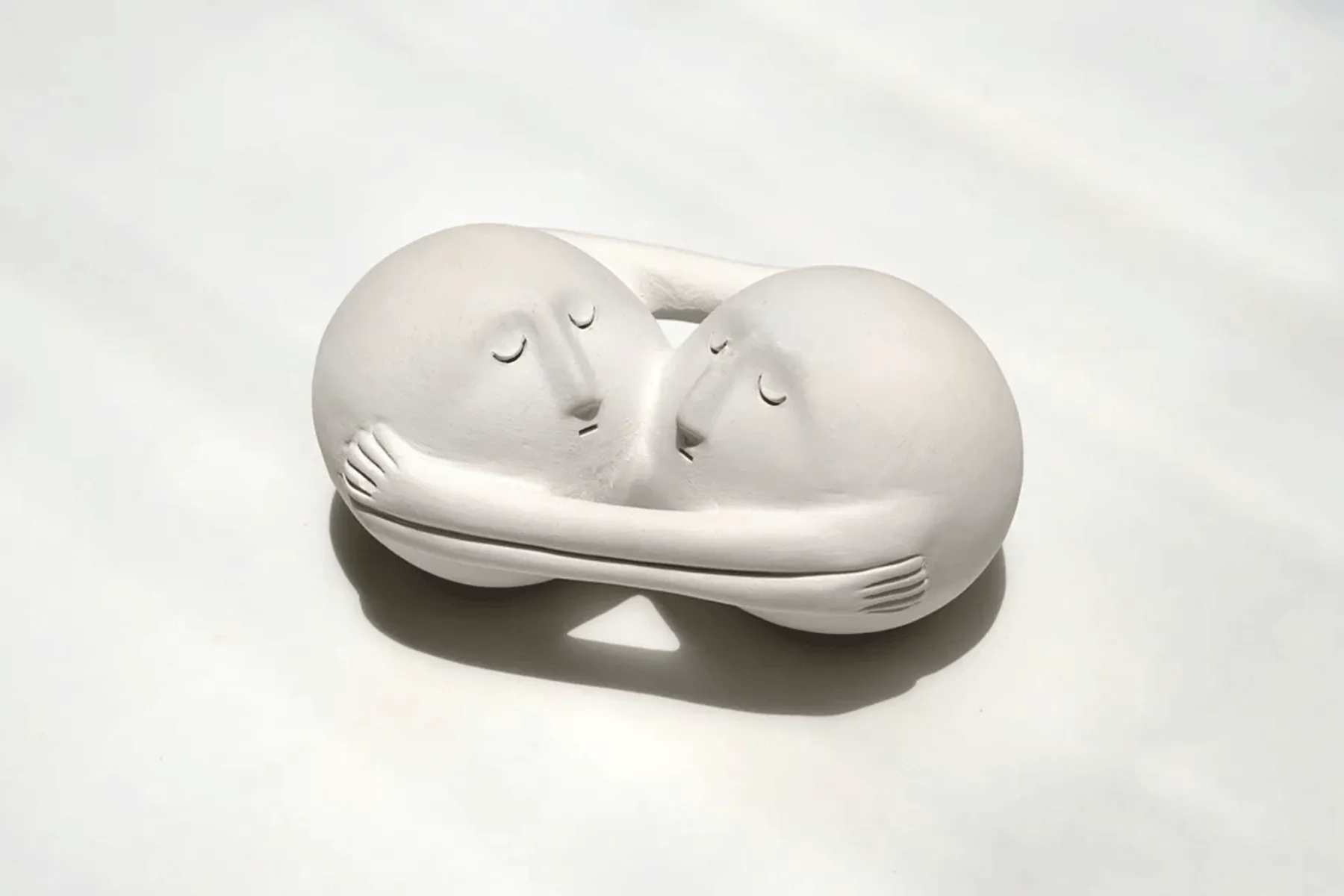 Big Hug | Claymen Studio | The House Of Things