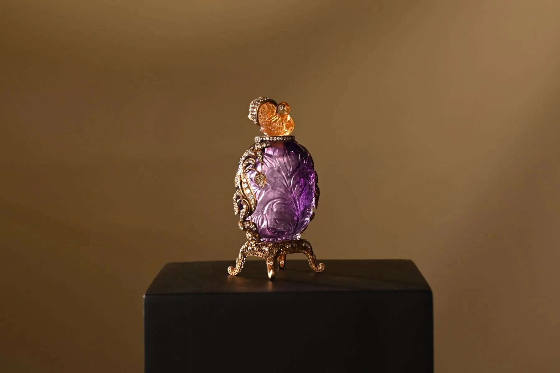 Itar Bottle - Amrapali Jewels | The House of Things