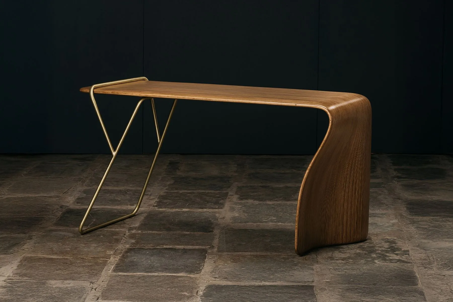 Loop Study Table| andblack | The House Of Things