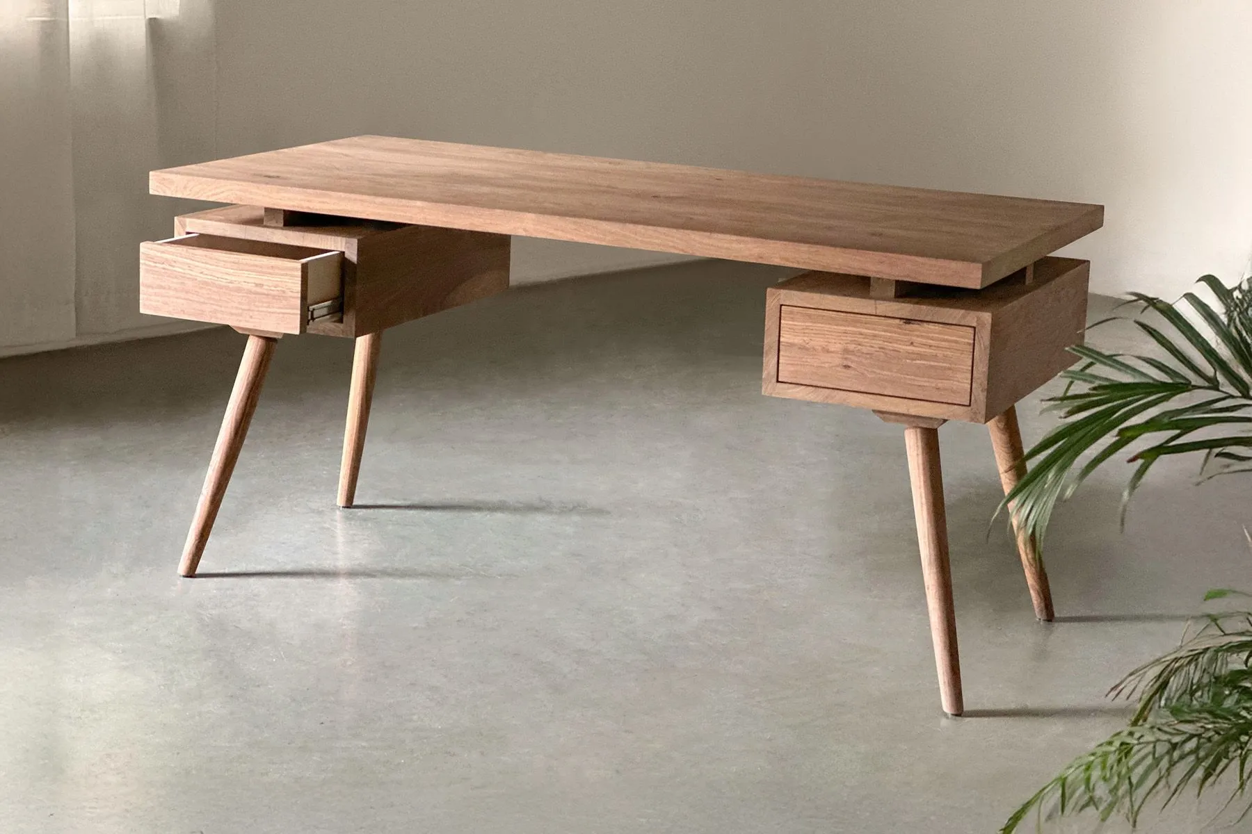 Muse Study Desk |Solid Bench |  The House Of Thing