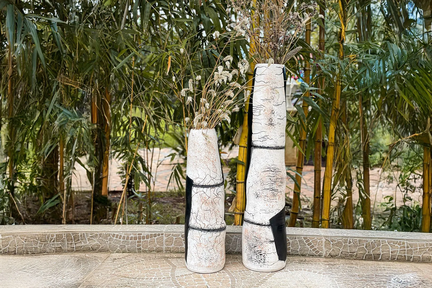 Monochromo Vase by Deetee Homes - The House Of Things