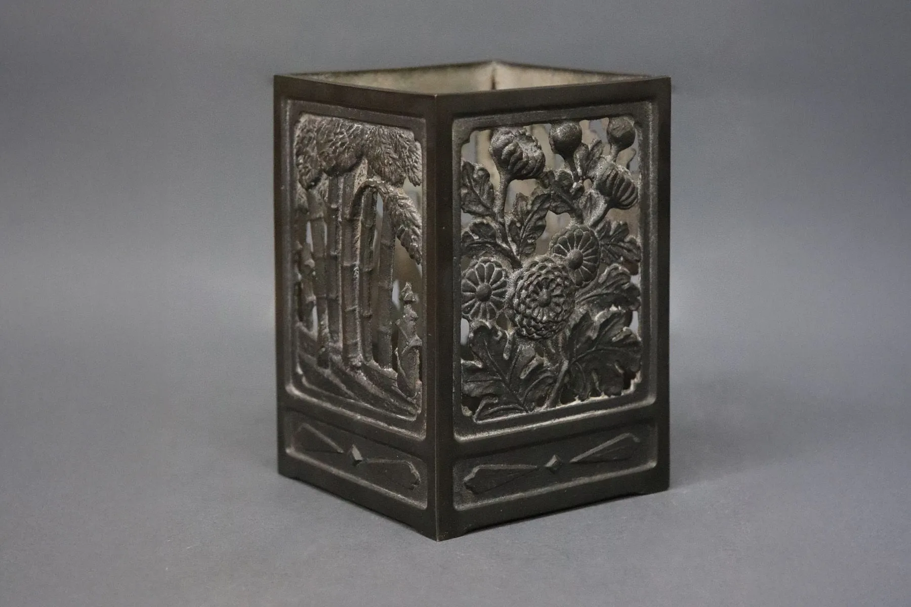 Old Soul Bitong I
 | Eina Ahluwalia| The House Of Things