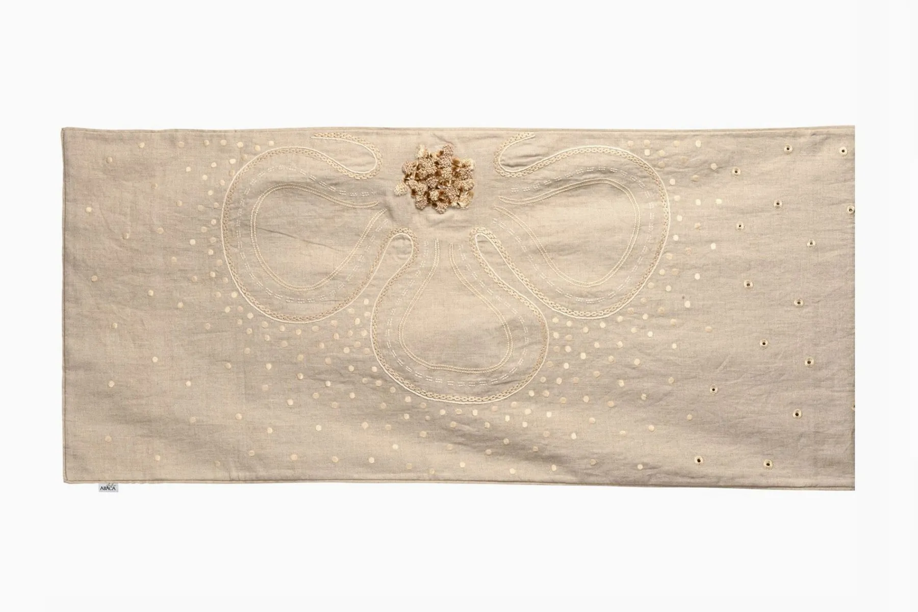 Pomo Natural Runners - Subtle Elegance in Linen| Studio Abaca | The House Of Things