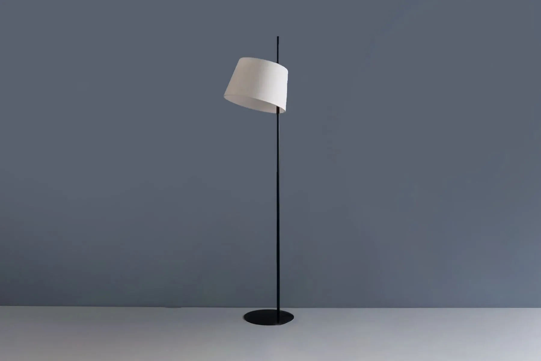 Nordic Metal Floor Lamp|The Black Steel| The House Of Things