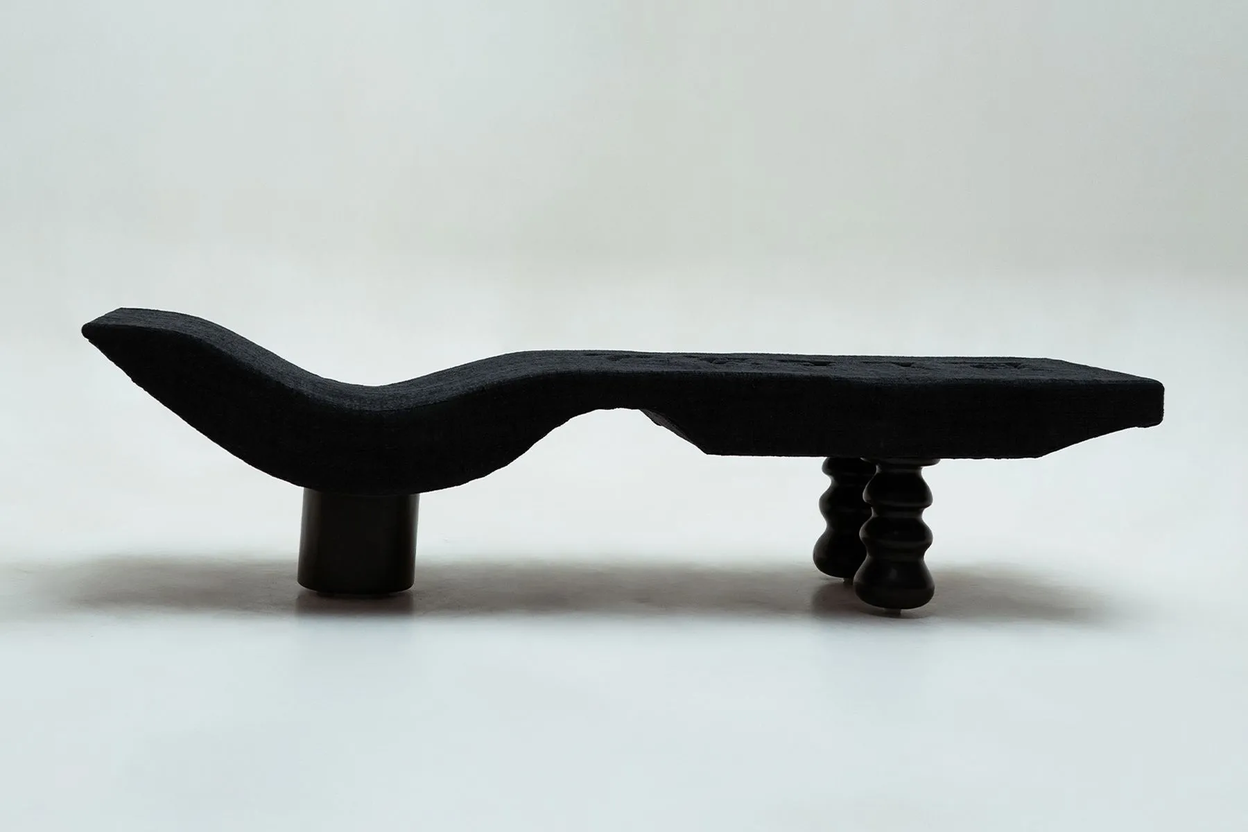 Therav Bench| Tabula Rasa | The House Of Things