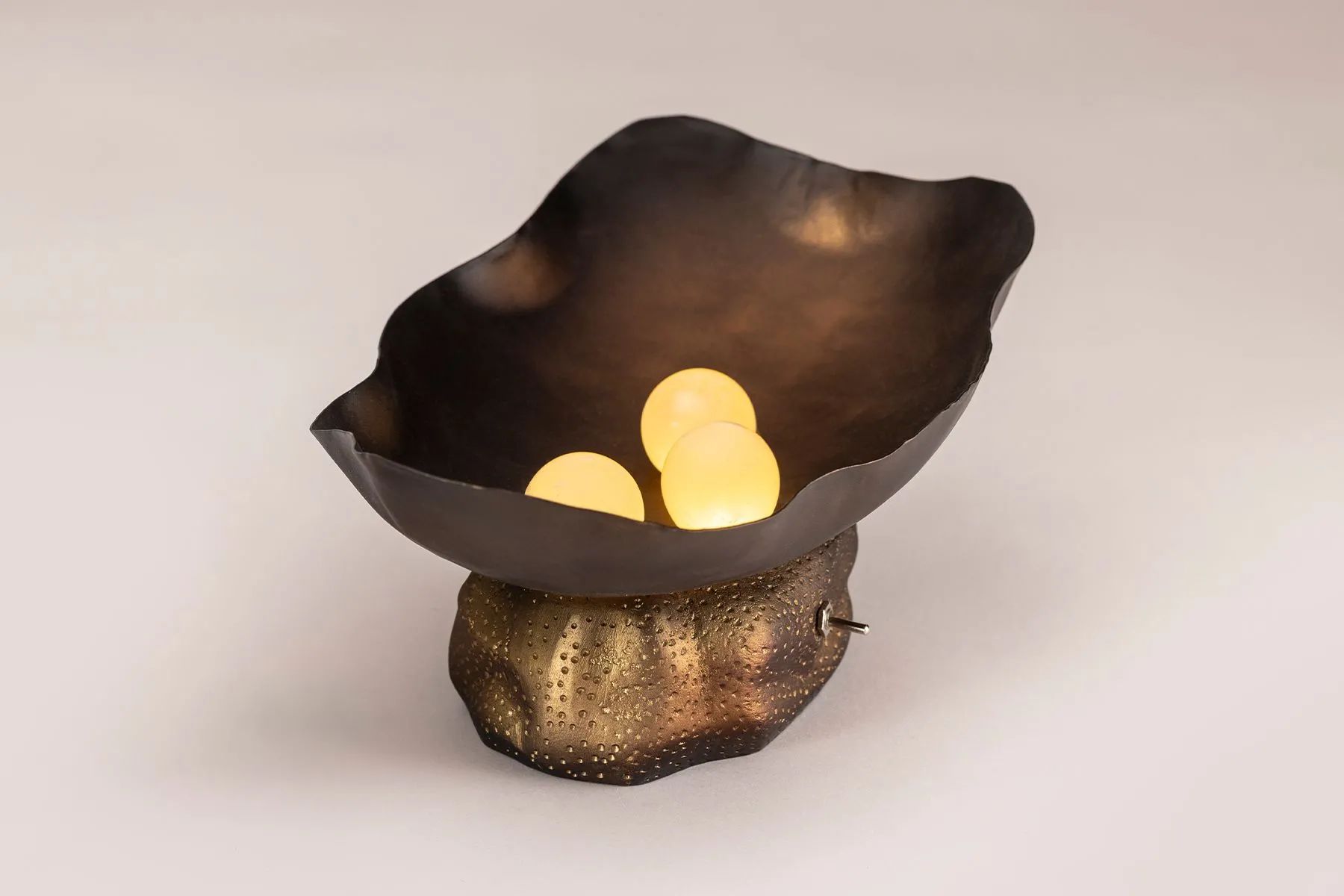 Seepi Tide Table Lamp| Shailesh Rajput Studio | The House Of Things