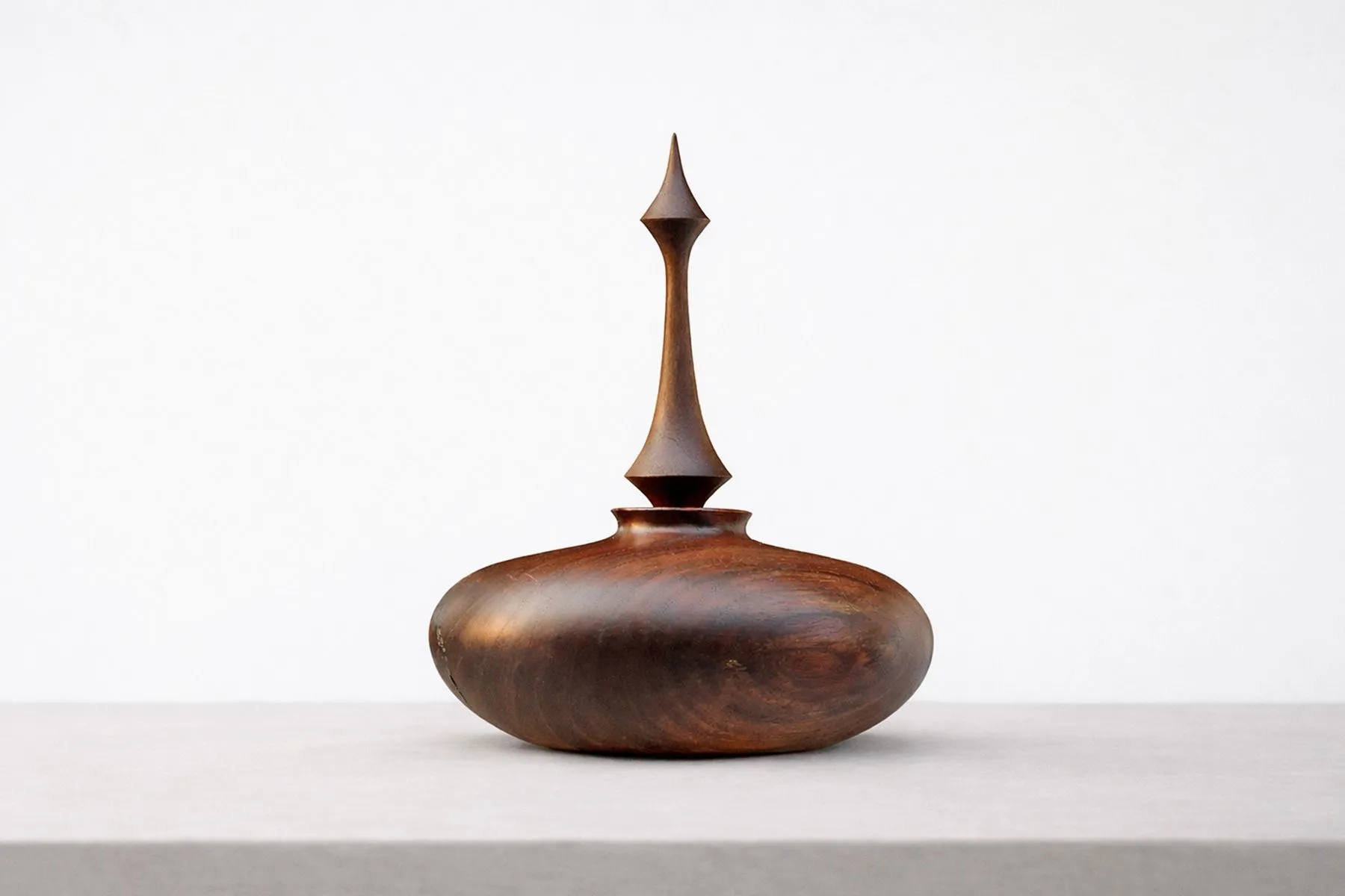 Diana Vase | Vivaarta Design | The House of Things