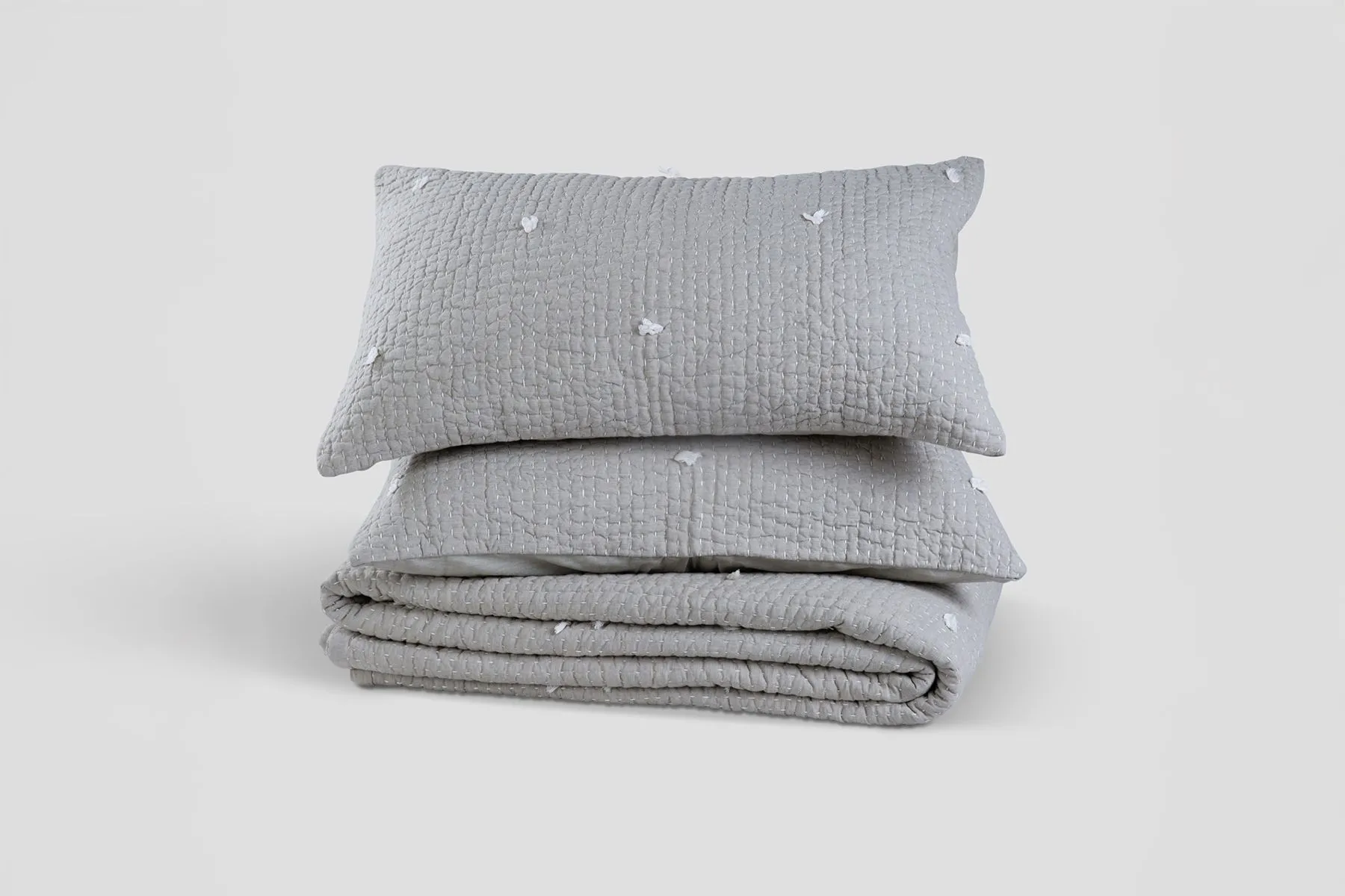 Callista Charm Bed Set by Aplito | The House Of Things