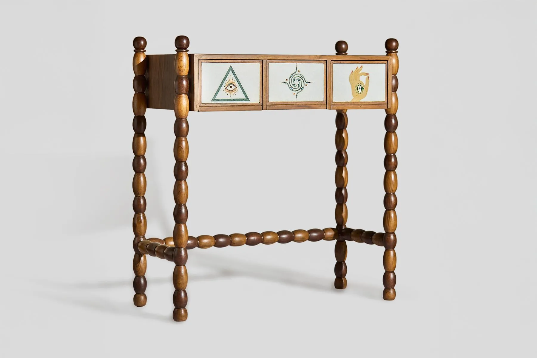 Yog Chitta Vritti Niroga Console|Object Theory| The House Of Things