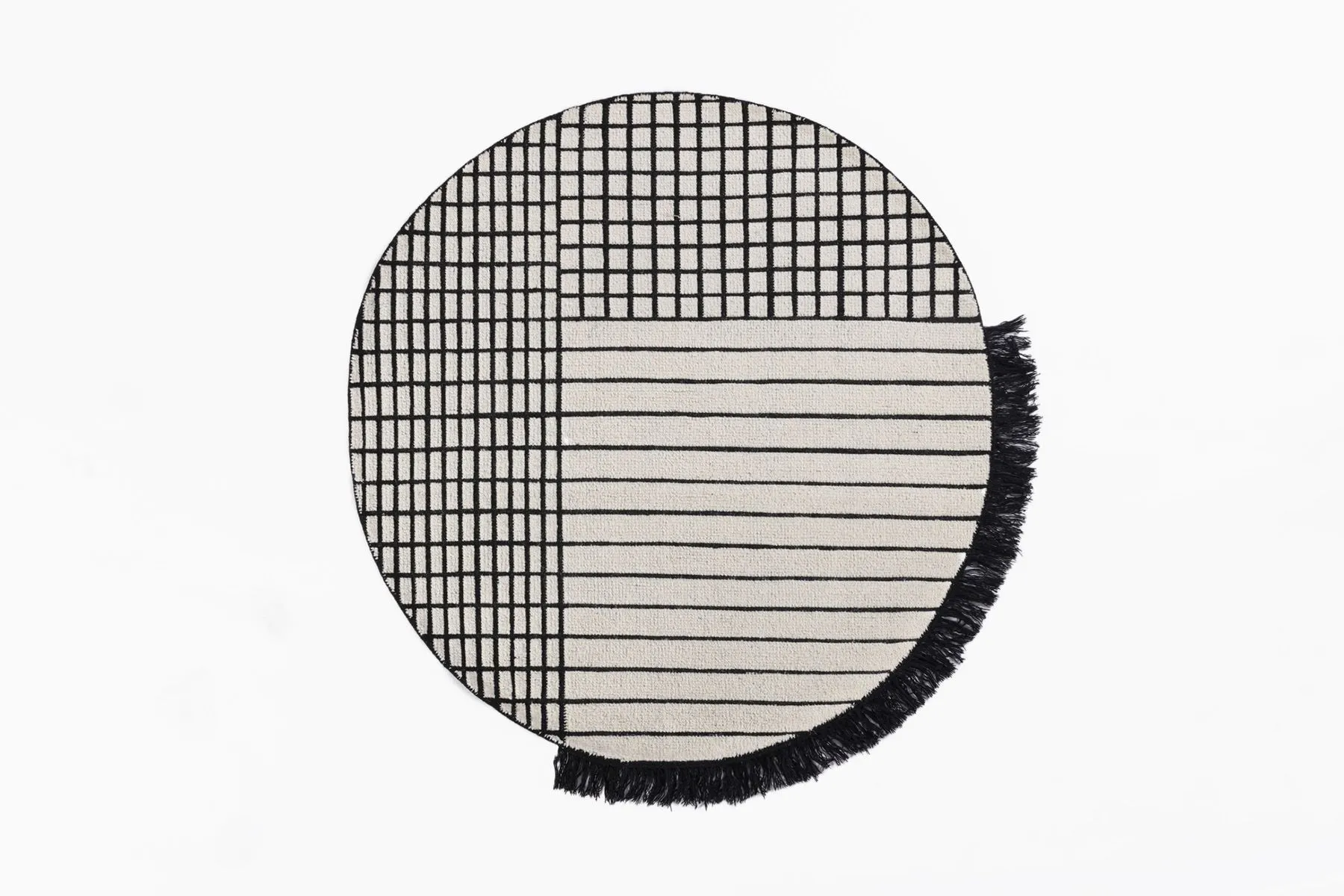 Grid Circle Rug | Hatsu | The House of Things