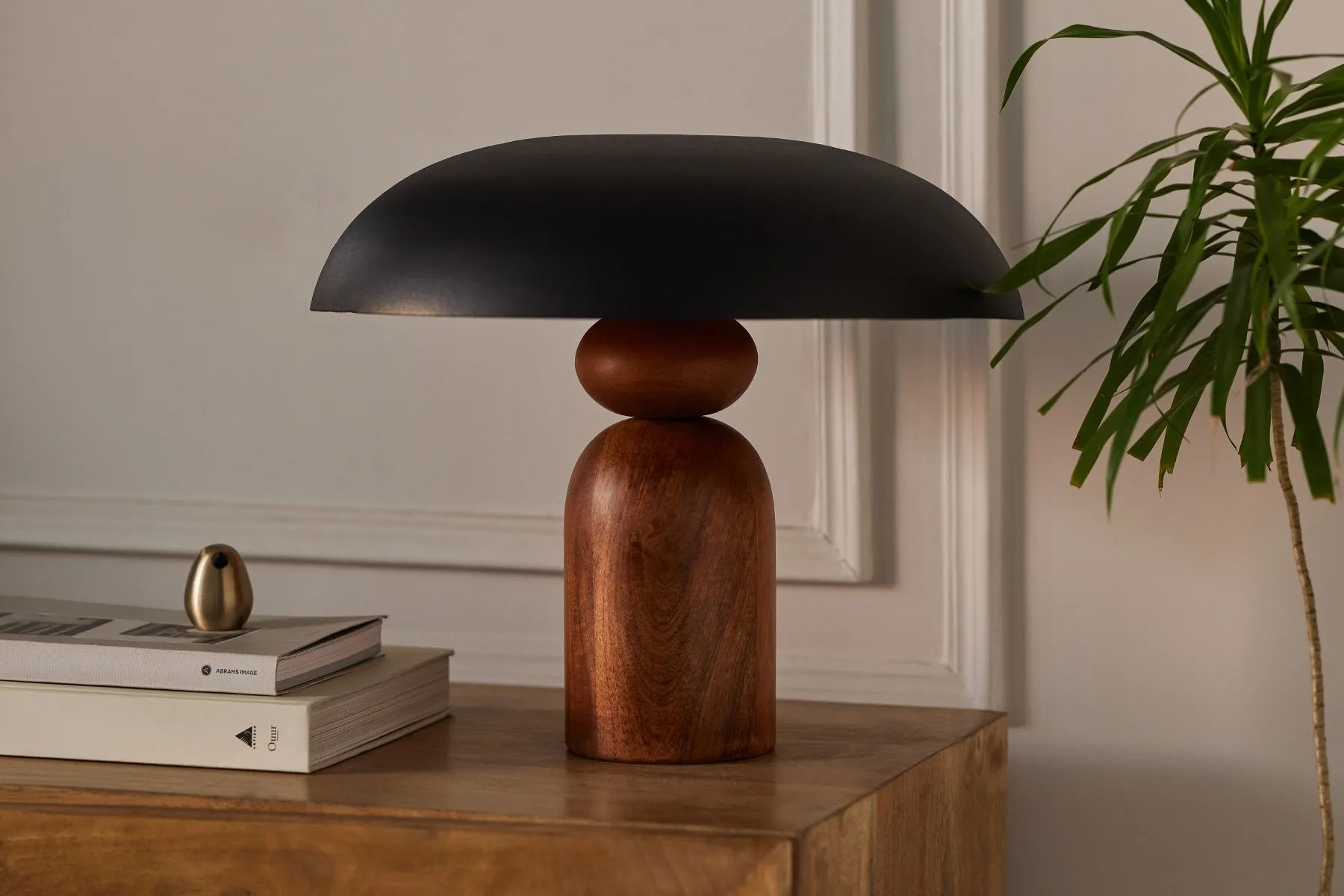 Perisi Table Lamp III | Fleck | The House of Things