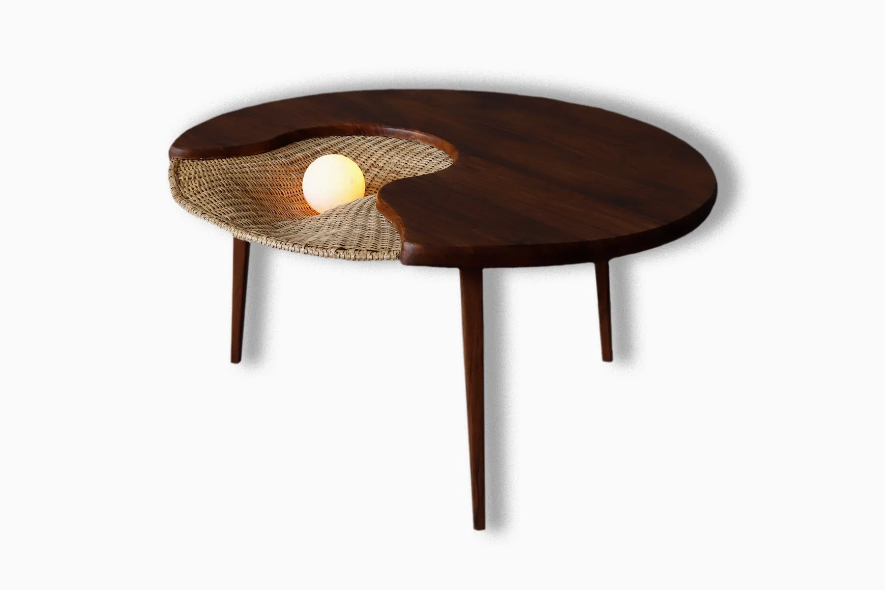 Circular Coffee Table | Vakr Studio | The House of Things