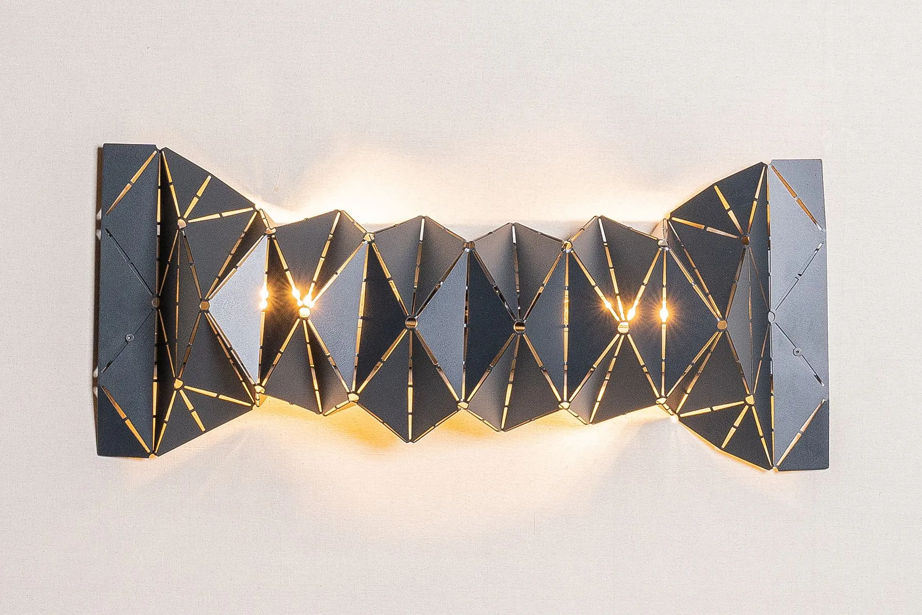 Twizzle Wall Sconce | Ori Folded Dreams | The House of Things