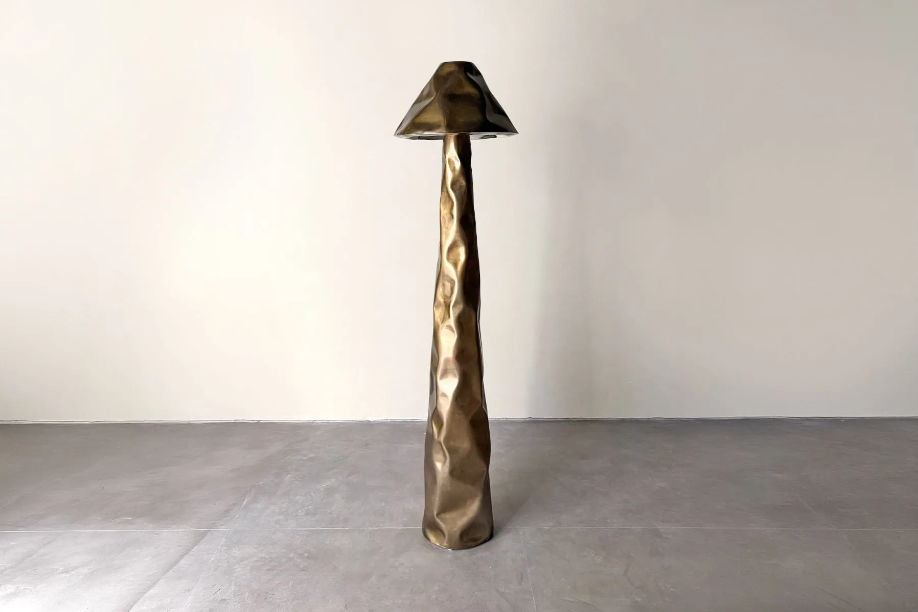 Mushroom Floor Lamp | Nitush Aroosh | The House of Things
