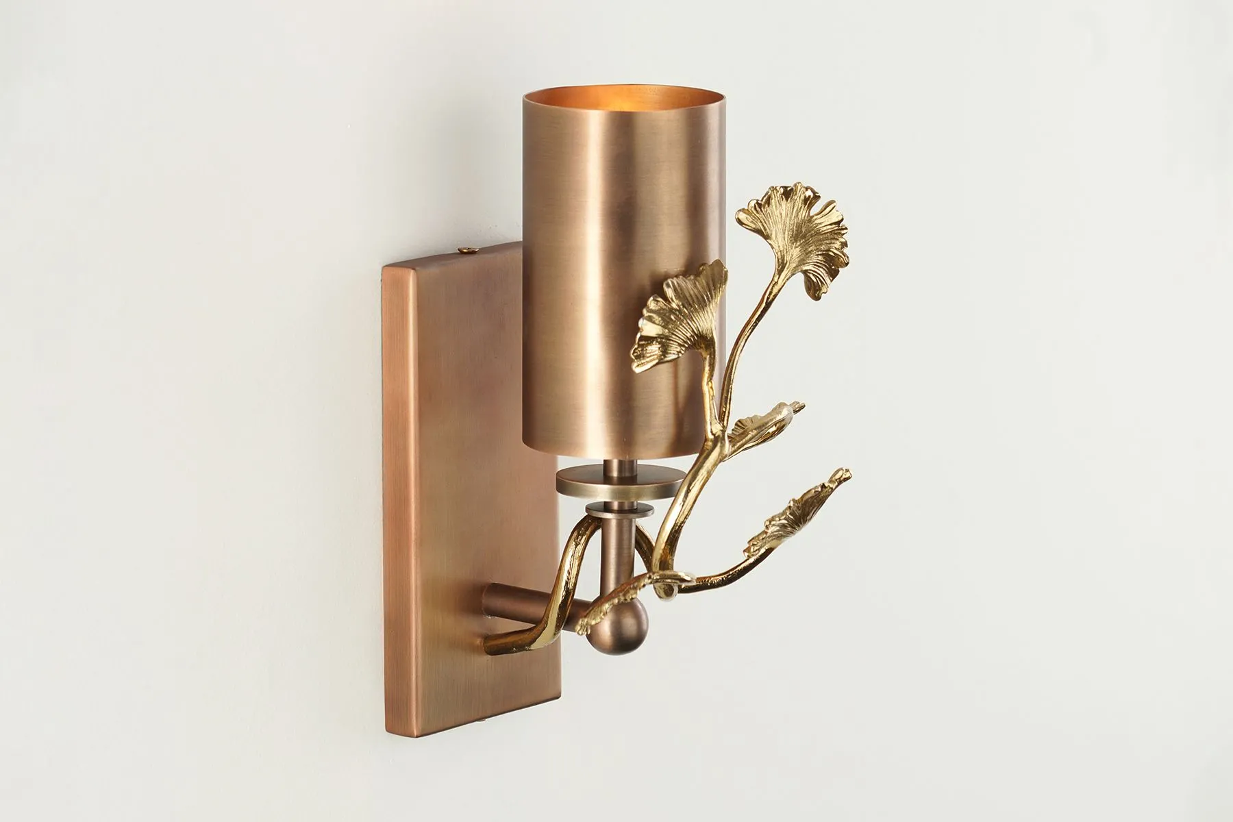 Aurelia Wall Lamp | Quattrefoil | The House of Things