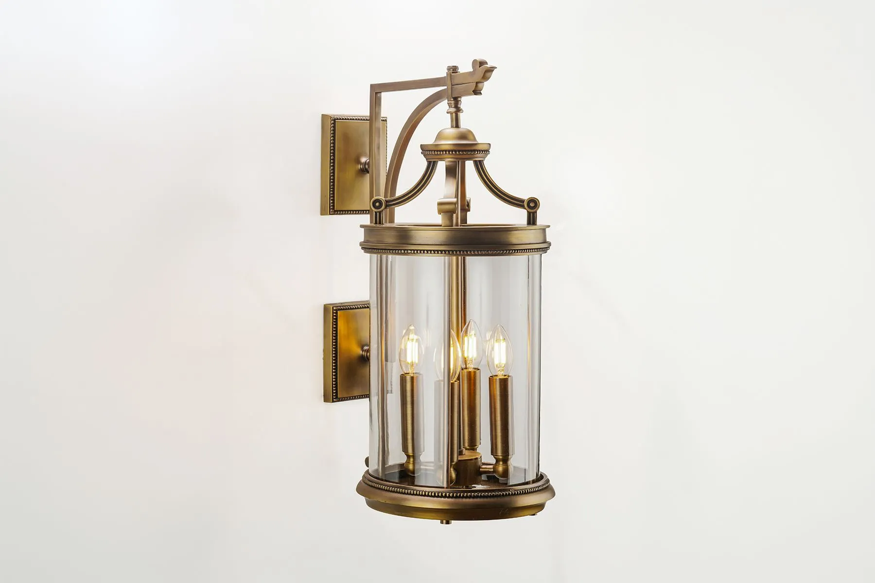 Windsor Wall Lamp | Quattrefoil | The House of Things