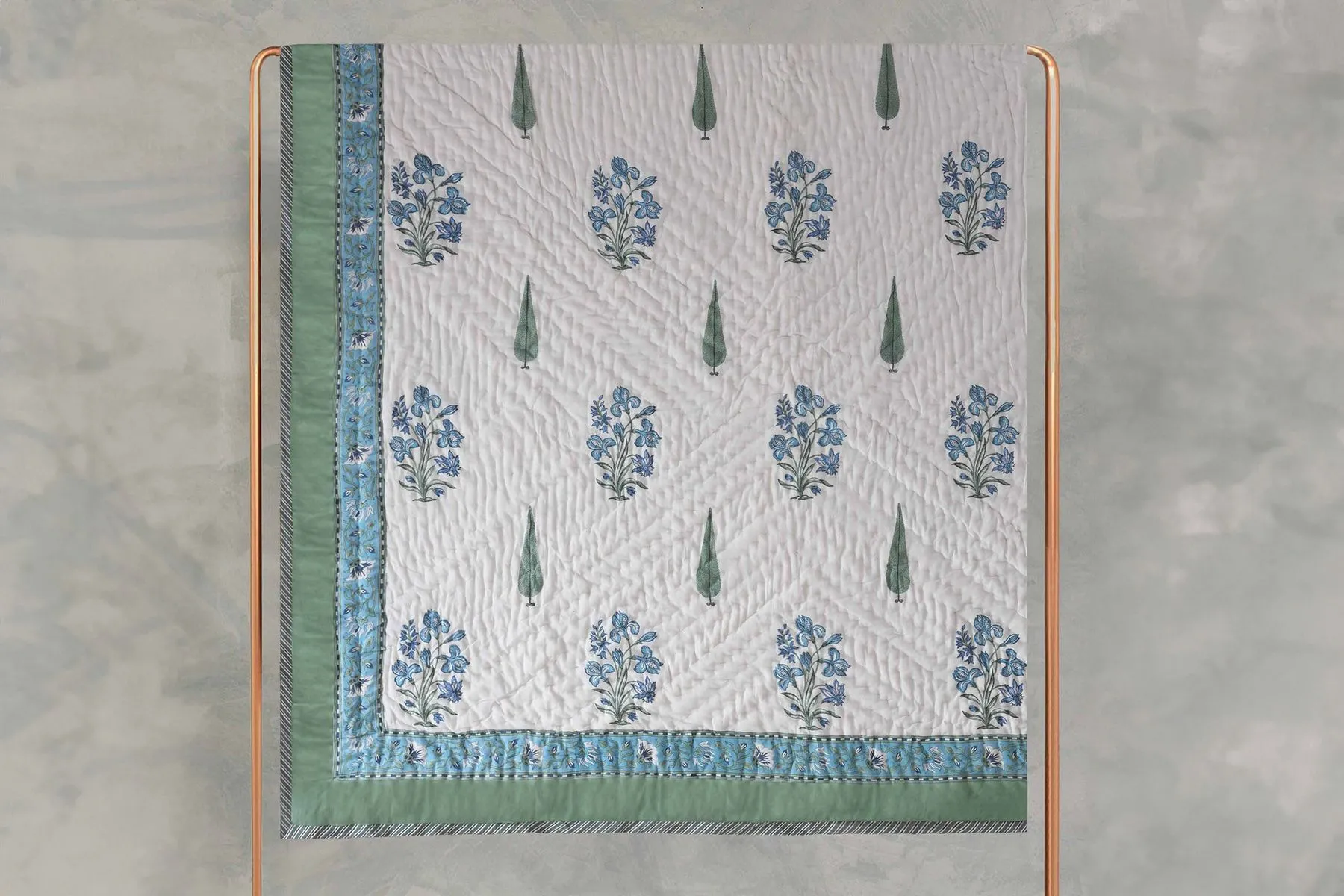 Wild Iris Muslin Quilt| Kainaat | The House Of Things