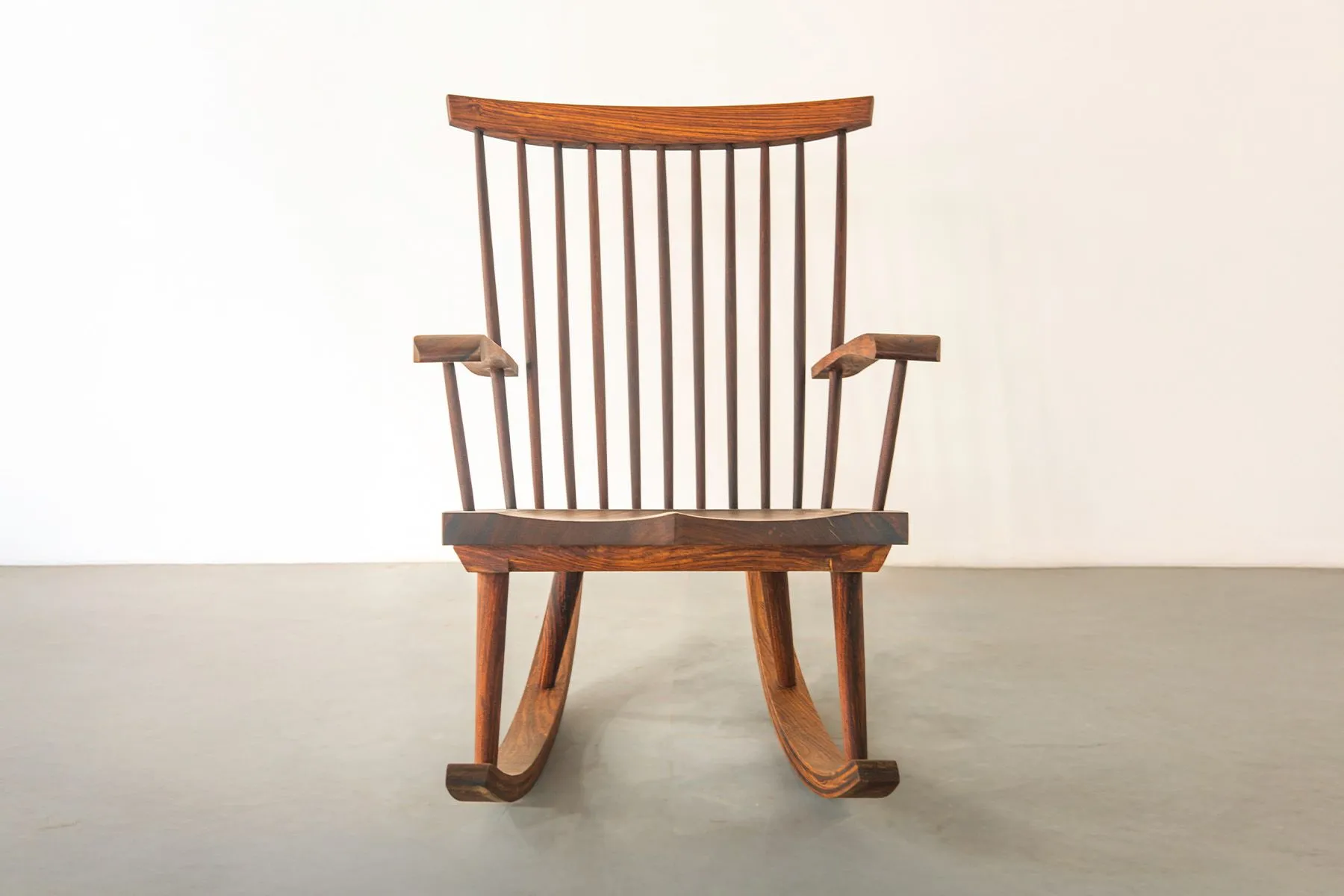 Zenith Rocker |Solid Bench |  The House Of Thing