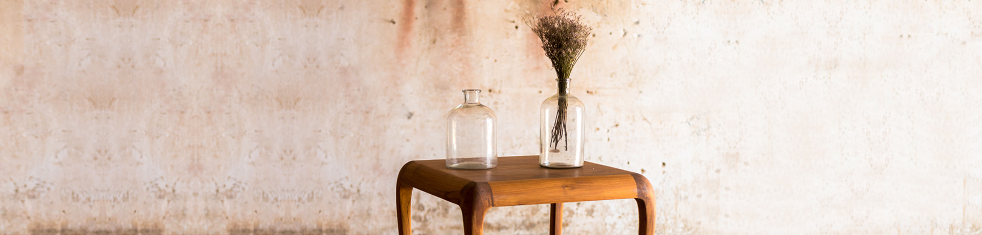 This & That : Handcrafted Furniture at The House of Things