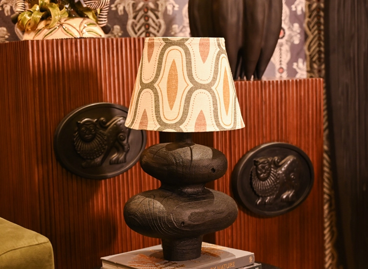 MOOD SETTING LIGHTING